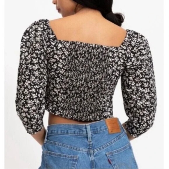 NEW Levis Floral Statement Crop Top Shirt Womens Medium black western - Picture 2 of 10